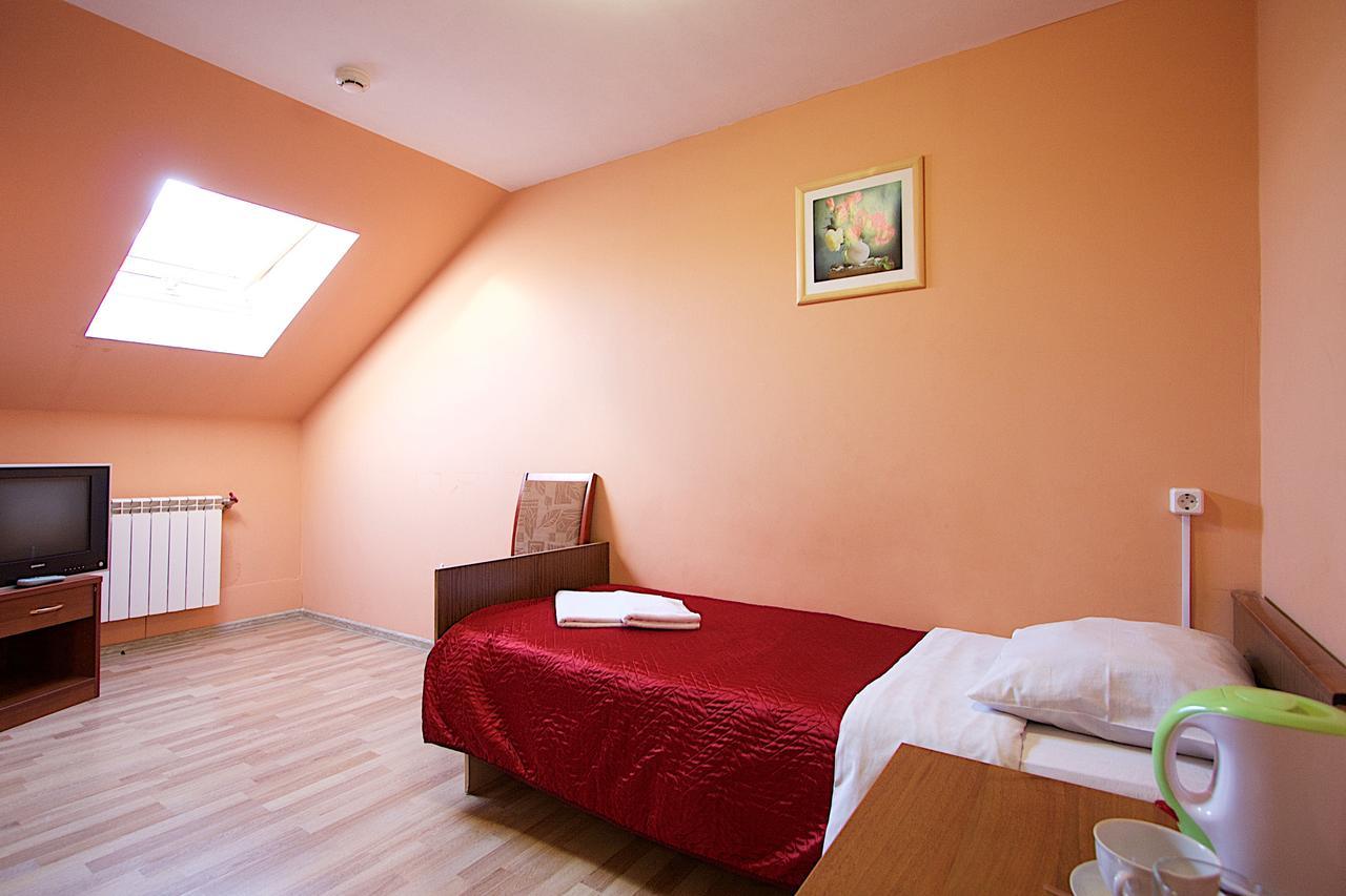 Esenin Hotel Ryazan Room photo